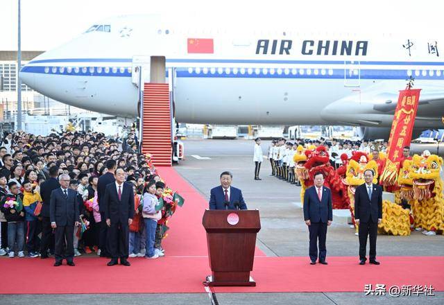 图集｜习近平抵达澳门