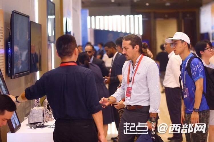 组图｜数字之光、穿越千年 世界互联网大会文化遗产数字化精品展开展