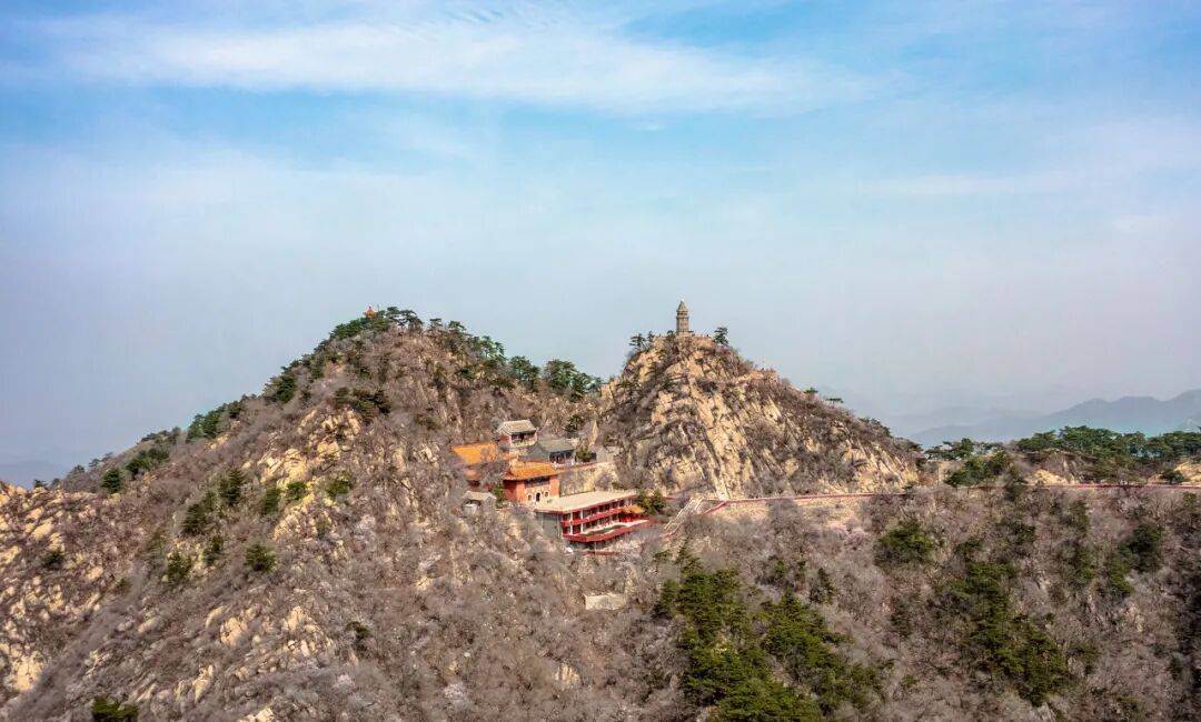 卷了一周的北京白领，周末扎进天津县城