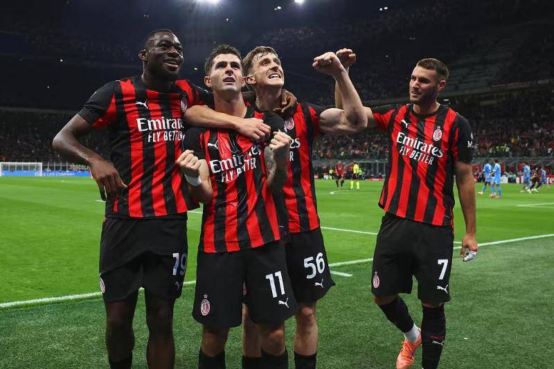 早知道|AC米兰力克那不勒斯登顶积分榜