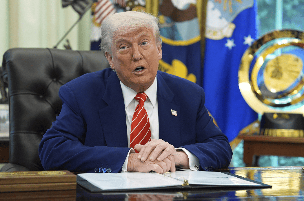 中方烧起“地狱之火”，美贸易代表气急败坏：美国不能容忍中国拥有“否决权”！