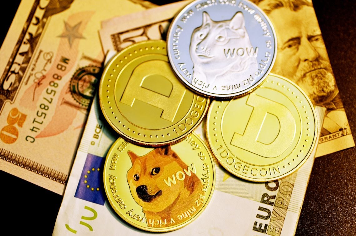 关于dogking跟狗狗币是一个东西么的信息